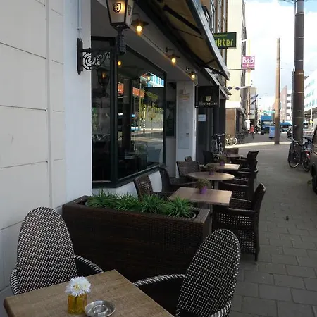 Old Dutch Hotel 3*