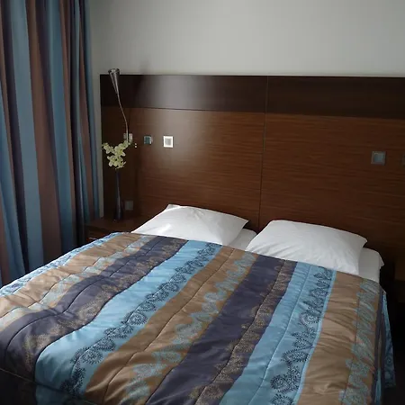 Old Dutch Hotel 3*